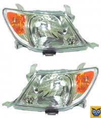 Фара Toyota Hilux 2005-2008