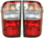 Фонар зовнішній задній Toyota HiLux 1998-2001